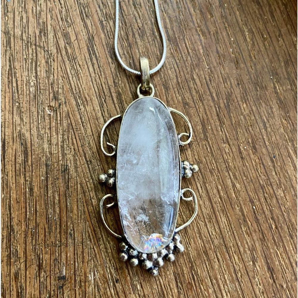 Ornate clear quartz necklace NWOT